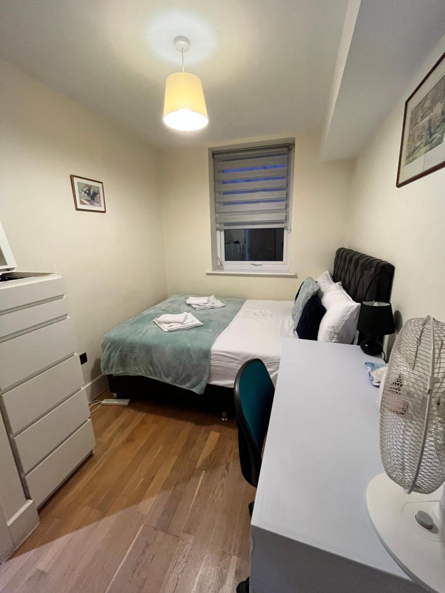 Euston Private Bedrooms 161 Flat3 Quarto em Acomodações Particulares